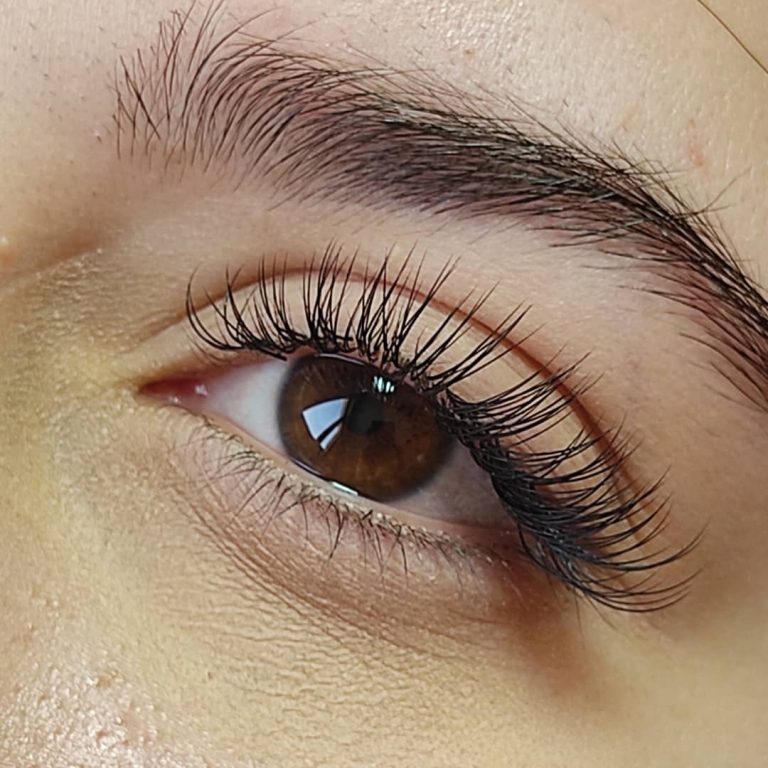 آموزش اکستنشن مژه کلاسیک